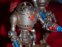 2014 toys small  (2 of 8)  Giant stompy robots